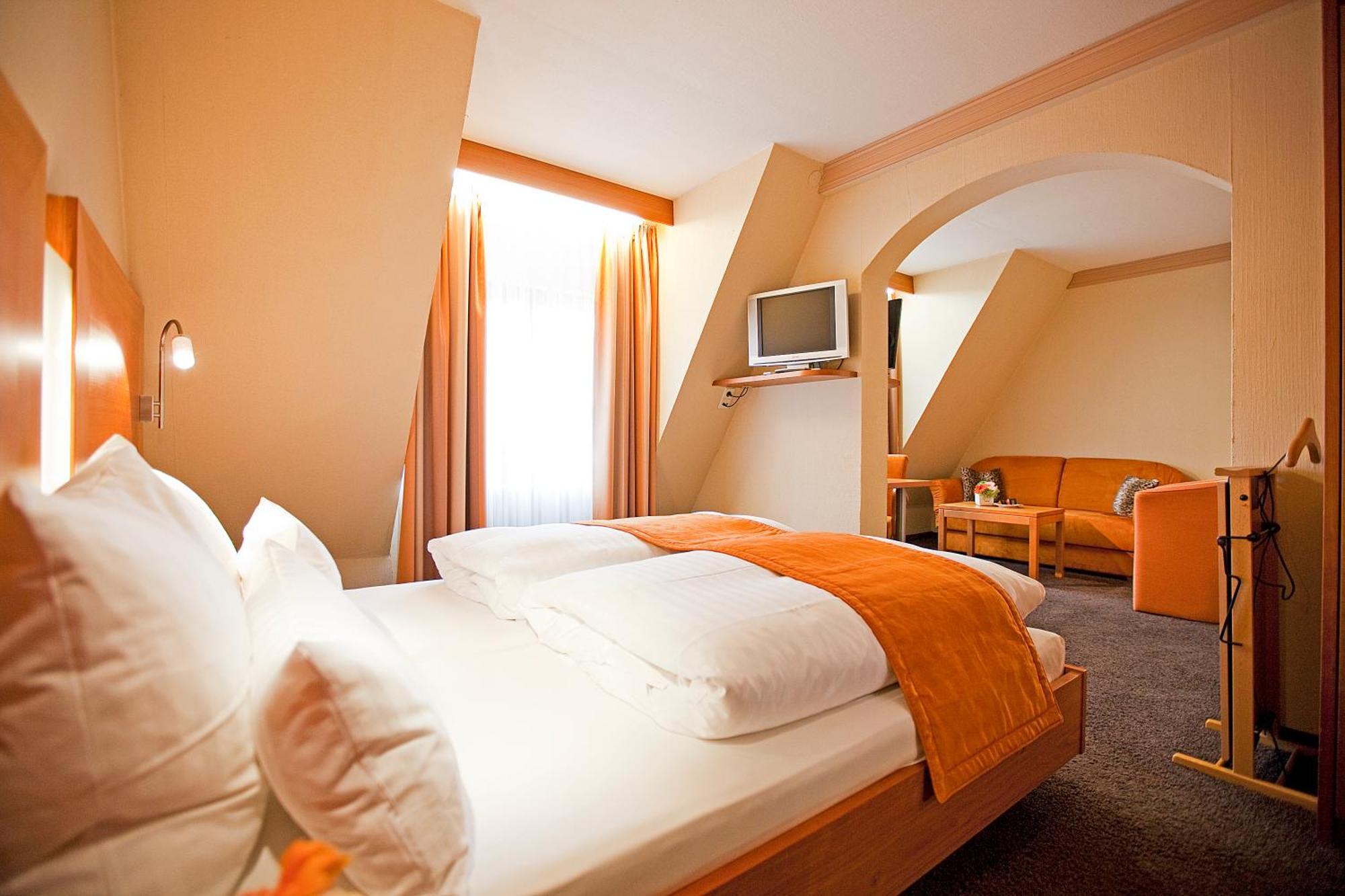 Hotel Krone Ohg Gerlingen Pokój zdjęcie