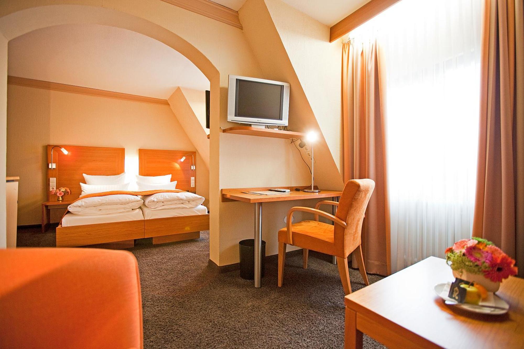 Hotel Krone Ohg Gerlingen Pokój zdjęcie