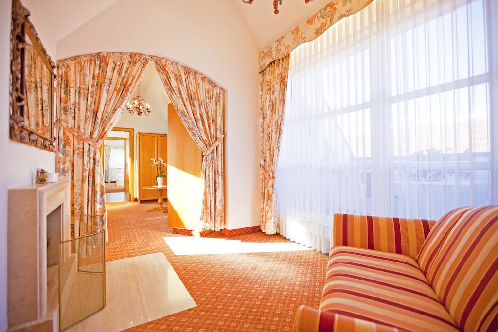 Hotel Krone Ohg Gerlingen Pokój zdjęcie